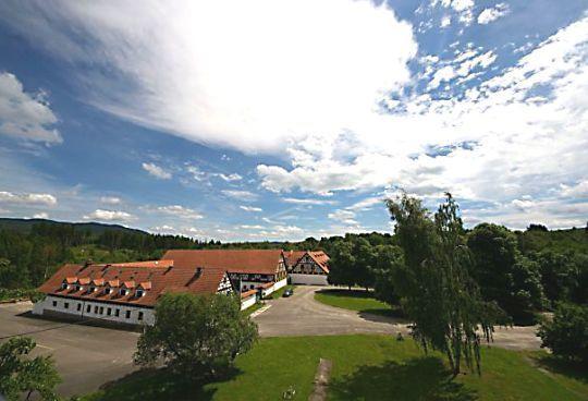 Penzion Mansky Dvur Dolni Zandov Exterior foto
